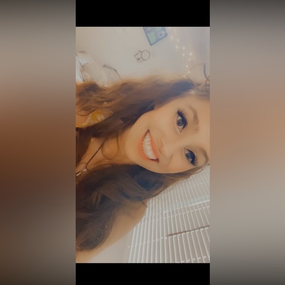 Bright Romper - Picture 3 of 4